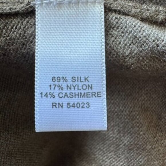 Banana Republic Silk and Cashmere Blend V Neck Gray and Cream Striped Sweater - Picture 5 of 8